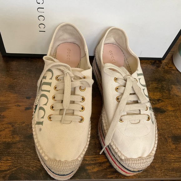 GUCCI 
Canvas Logo Lace-Up Platform Espadrilles 36 Greggio Grege - Picture 4 of 15